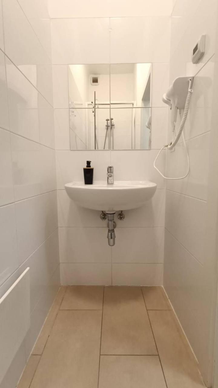 Deluxe Studio In Josefstaedter Strasse Area Διαμέρισμα Βιέννη Εξωτερικό φωτογραφία